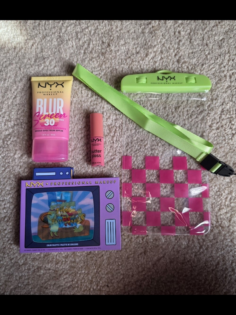NYX Colorful Makeup Set, Sunscreen Primer, Lip Gloss & Phone Protector $60 NWT